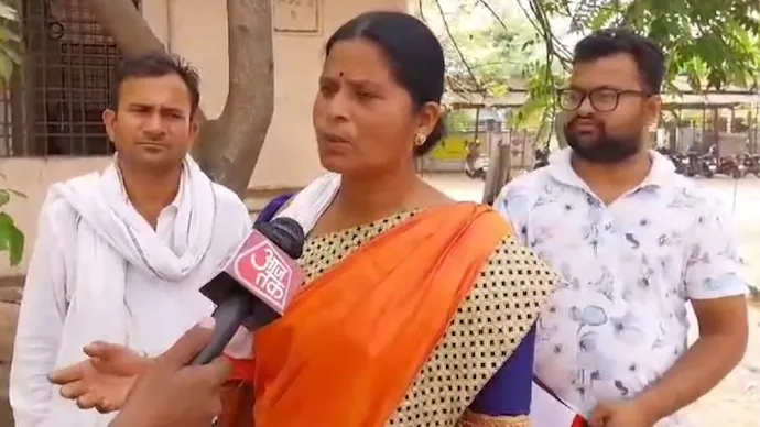 Vanita Raut, the candidate from Chandrapur representing the Akhil Bharatiya Manavata Party.